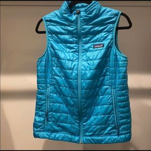 Women’s medium patagonia nanopuff vest